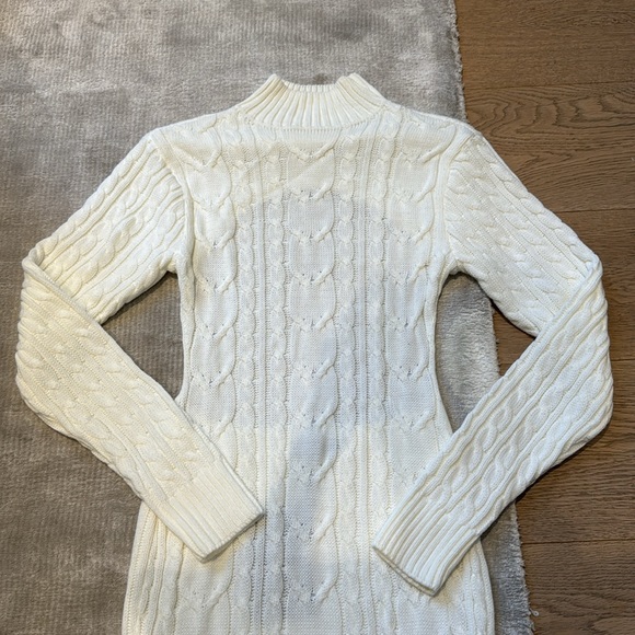 PrettyLittleThing Long Sleeve Sweater Dress - Picture 2 of 11